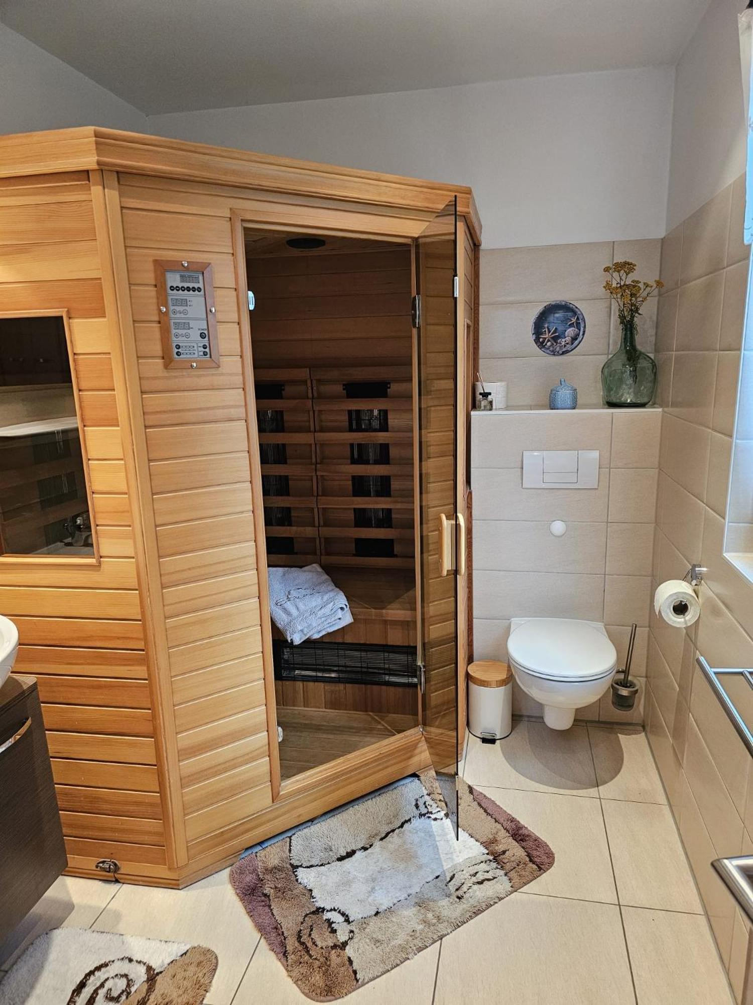 Breeger Boddenidyll Villa Екстериор снимка